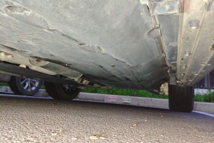 Used Land Rover Discovery Sport 2021 249 PS R-Dynamic S Performance Edition Chassis Front Left