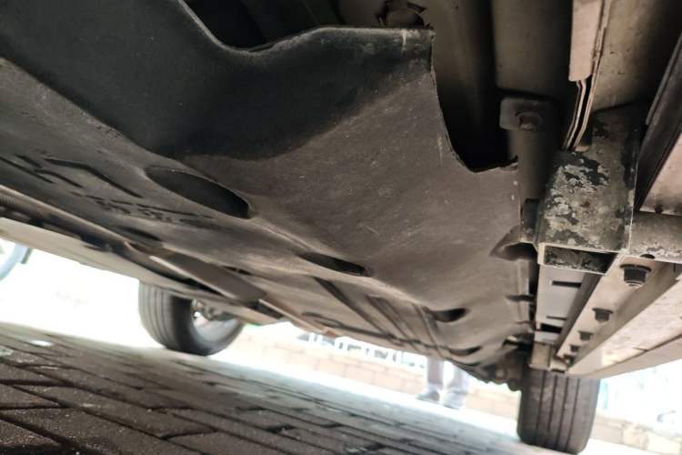 Used Land Rover Discovery Sport 2021 249 PS R-Dynamic S Performance Edition Chassis Front Left