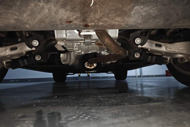 Used Land Rover Discovery Sport 2021 249 PS R-Dynamic S Performance Edition Chassis Rear