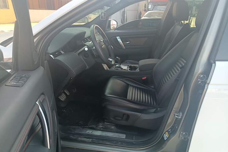 Used Land Rover Discovery Sport 2021 249 PS R-Dynamic S Performance Edition Driver Seat
