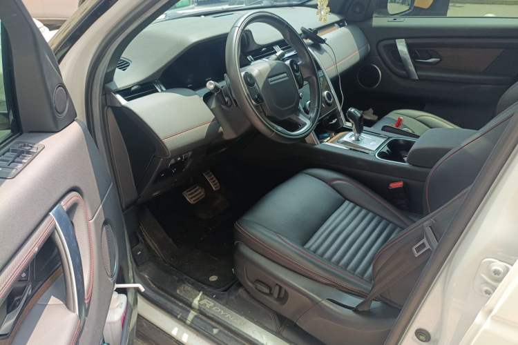 Used Land Rover Discovery Sport 2021 249 PS R-Dynamic S Performance Edition Driver Seat