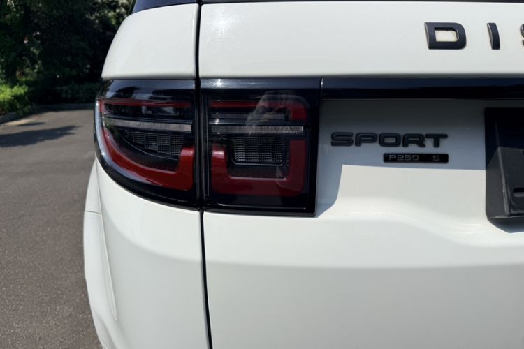 Used Land Rover Discovery Sport 2021 249 PS R-Dynamic S Performance Edition Exterior 5