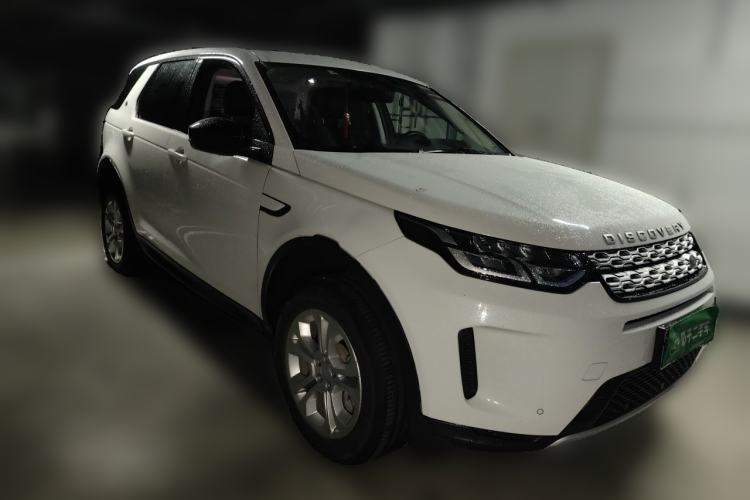 Used Land Rover Discovery Sport 2021 200 PS Family Edition Front Right 45 Deg