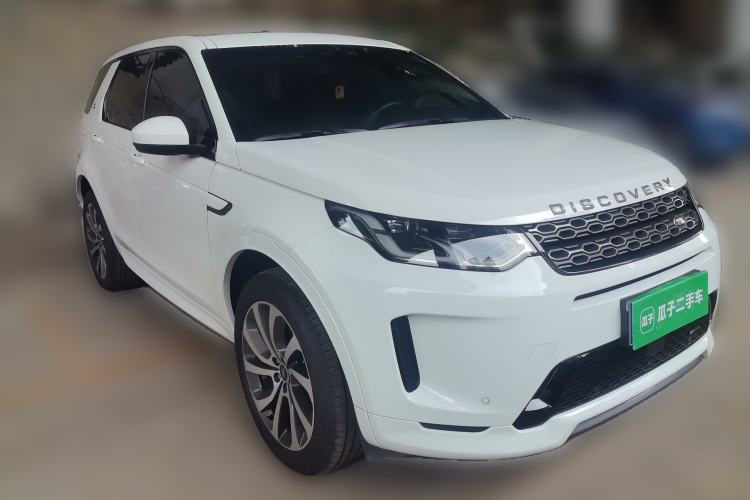 Used Land Rover Discovery Sport 2021 249 PS R-Dynamic S Performance Edition Front Right 45 Deg