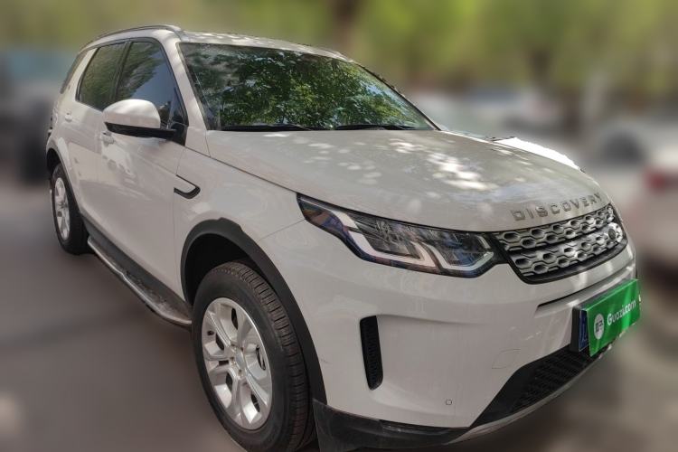 Used Land Rover Discovery Sport 2021 200 PS Family Edition Front Right 45 Deg