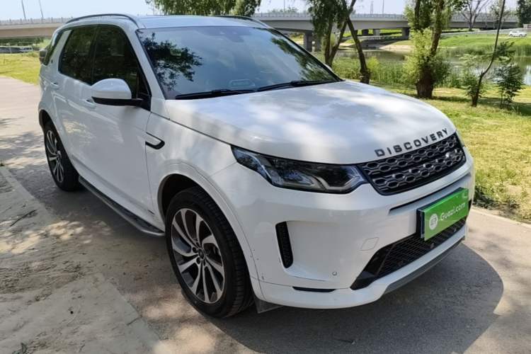 Used Land Rover Discovery Sport 2021 249 PS R-Dynamic S Performance Edition Front Right 45 Deg