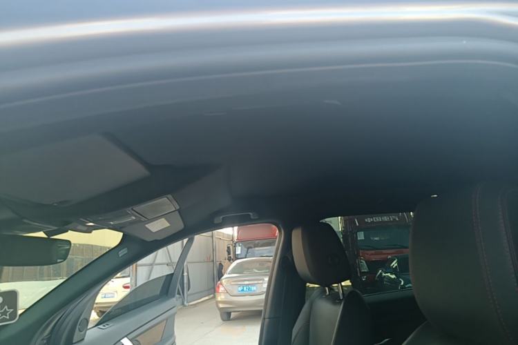 Used Land Rover Discovery Sport 2021 249 PS R-Dynamic S Performance Edition Headliner