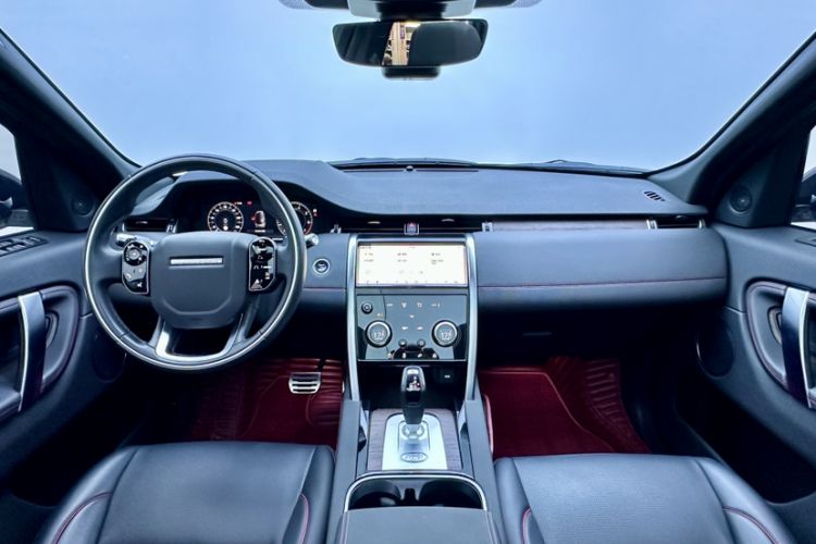 Used Land Rover Discovery Sport 2021 249 PS R-Dynamic S Performance Edition Interior 2