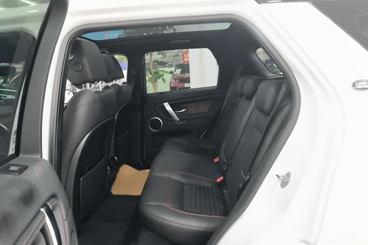 Used Land Rover Discovery Sport 2021 249 PS R-Dynamic S Performance Edition Interior 5