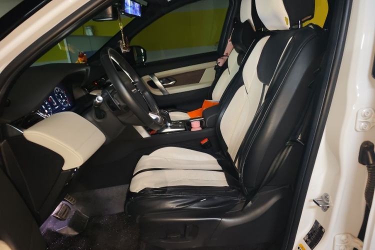 Used Land Rover Discovery Sport 2021 249 PS R-Dynamic S Performance Edition Left Front Seat