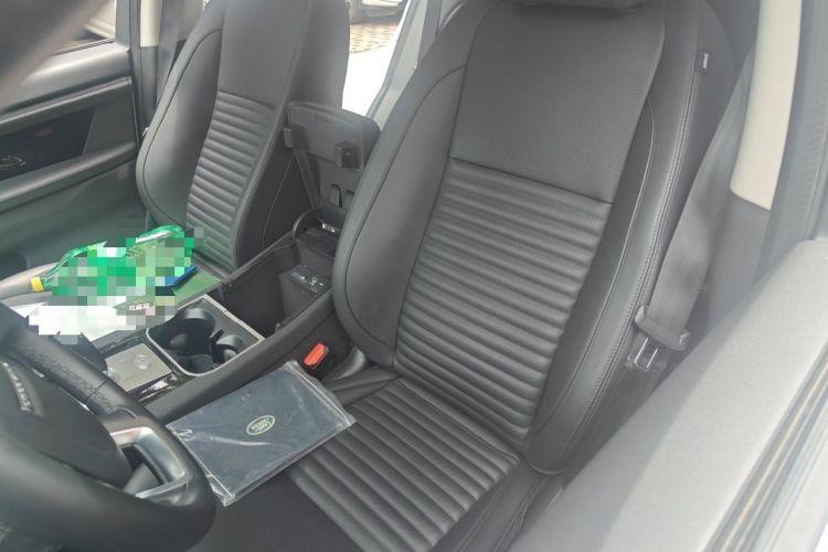 Used Land Rover Discovery Sport 2021 200 PS Family Edition Left Front Seat