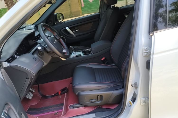 Used Land Rover Discovery Sport 2021 249 PS R-Dynamic S Performance Edition Left Front Seat