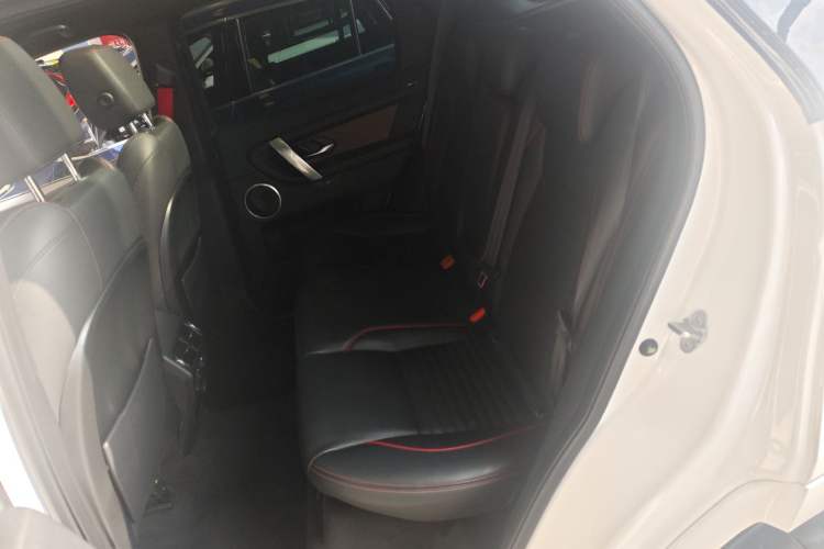 Used Land Rover Discovery Sport 2021 249 PS R-Dynamic SE Performance Tech Edition 5 Seats Left Rear Seat