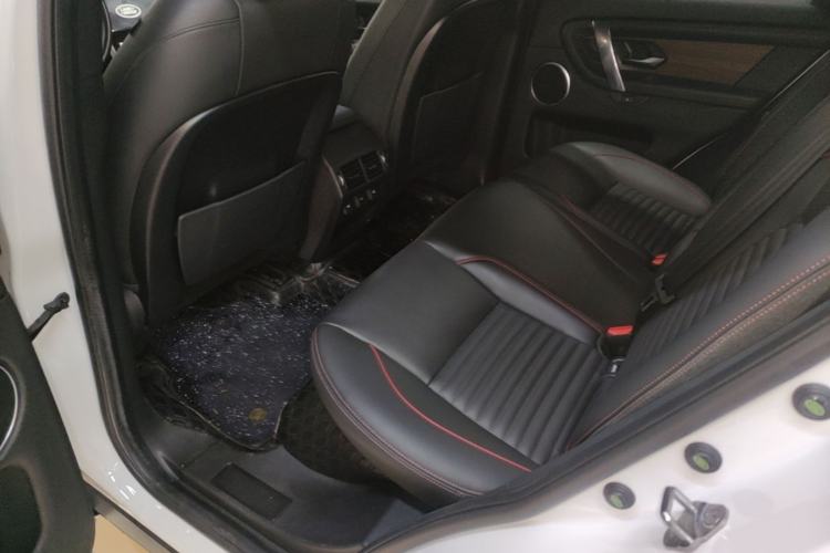 Used Land Rover Discovery Sport 2021 249 PS R-Dynamic S Performance Edition Left Rear Seat