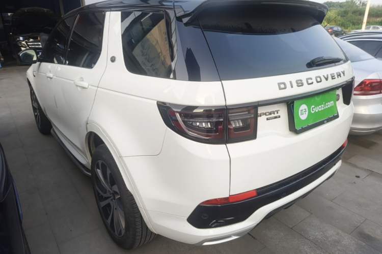 Used Land Rover Discovery Sport 2021 249 PS R-Dynamic S Performance Edition Rear Left 45 Deg