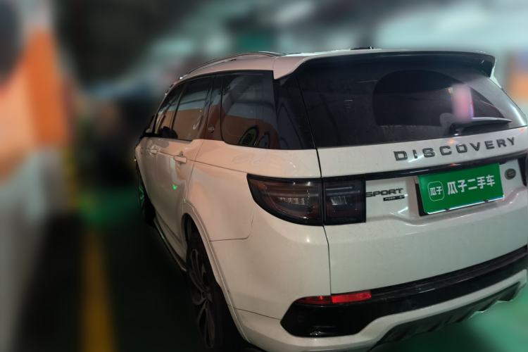 Used Land Rover Discovery Sport 2021 249 PS R-Dynamic S Performance Edition Rear Left 45 Deg
