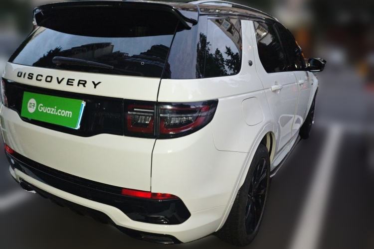 Used Land Rover Discovery Sport 2021 249 PS R-Dynamic S Performance Edition Rear Right 45 Deg