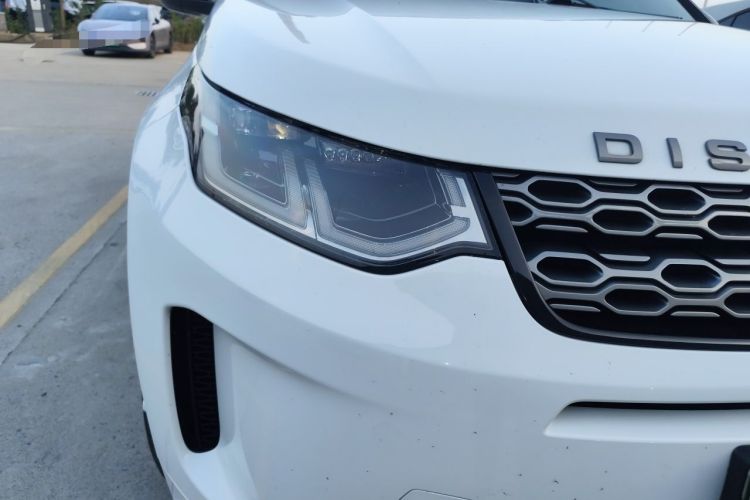 Used Land Rover Discovery Sport 2021 249 PS R-Dynamic SE Performance Tech Edition 5 Seats Right Front Headlight