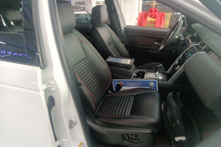Used Land Rover Discovery Sport 2021 249 PS R-Dynamic SE Performance Tech Edition 5 Seats Right Front Seat
