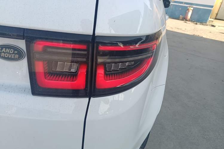 Used Land Rover Discovery Sport 2021 249 PS R-Dynamic S Performance Edition Right Rear Taillight
