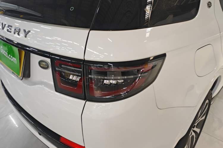 Used Land Rover Discovery Sport 2021 249 PS R-Dynamic S Performance Edition Right Rear Taillight
