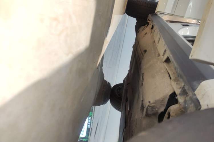 Used Land Rover Discovery Sport 2021 249 PS R-Dynamic S Performance Edition Right Side Sill