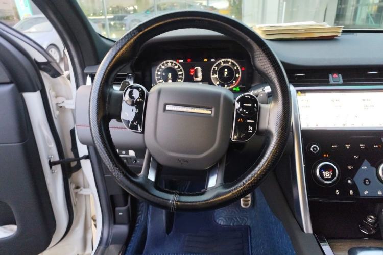 Used Land Rover Discovery Sport 2021 249 PS R-Dynamic SE Performance Tech Edition 5 Seats Steering Wheel