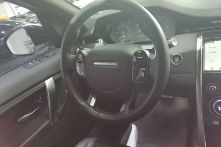 Used Land Rover Discovery Sport 2021 249 PS R-Dynamic S Performance Edition Steering Wheel
