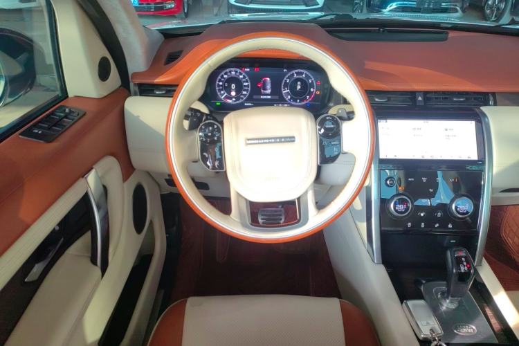 Used Land Rover Discovery Sport 2021 249 PS R-Dynamic S Performance Edition Steering Wheel