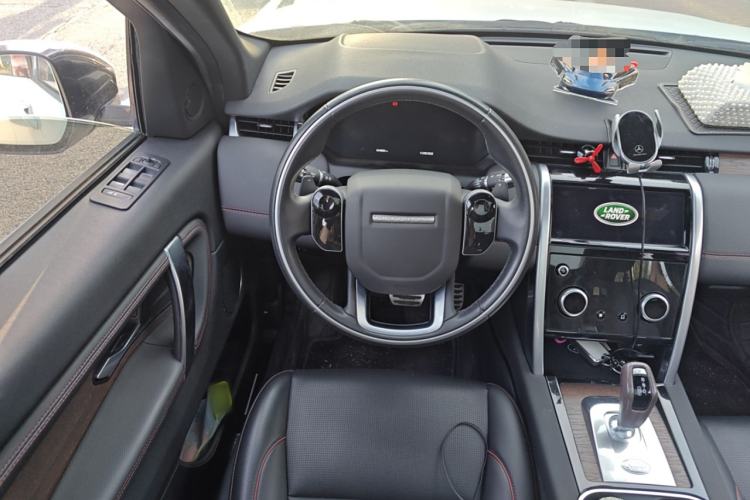 Used Land Rover Discovery Sport 2021 249 PS R-Dynamic S Performance Edition Steering Wheel