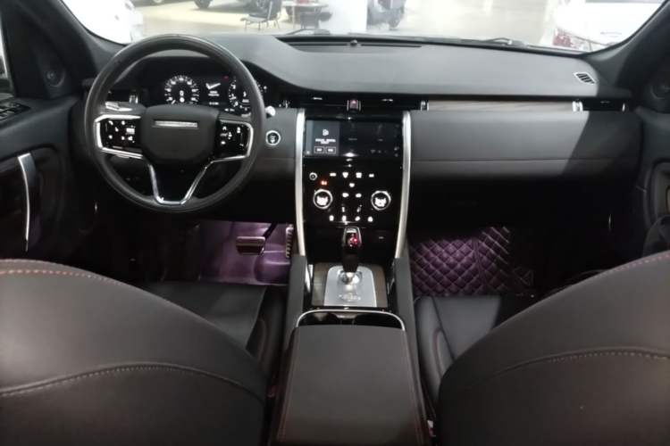 Used Land Rover Discovery Sport 2022 249 PS R-Dynamic S Performance Edition 5 Seats Center Console