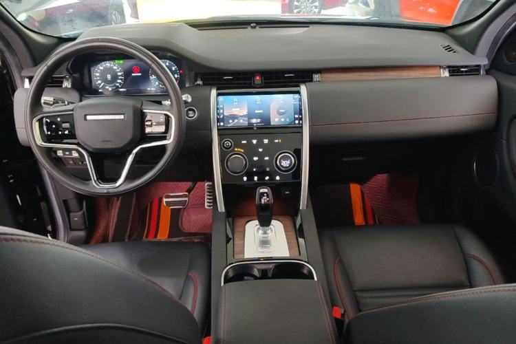 Used Land Rover Discovery Sport 2022 Revised Version 249 PS R-Dynamic S Performance Edition 5 Seats Center Console