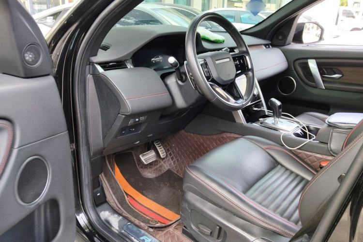 Used Land Rover Discovery Sport 2022 249 PS R-Dynamic S Performance Edition 5 Seats Driver Seat