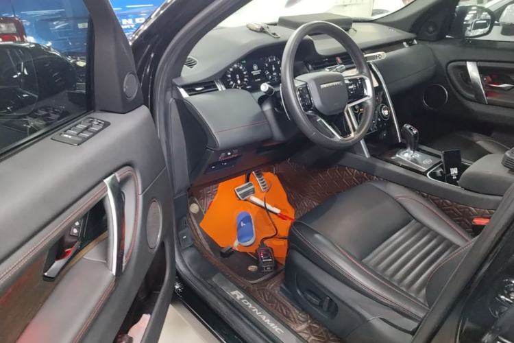 Used Land Rover Discovery Sport 2022 Revised Version 249 PS R-Dynamic S Performance Edition 5 Seats Driver Seat