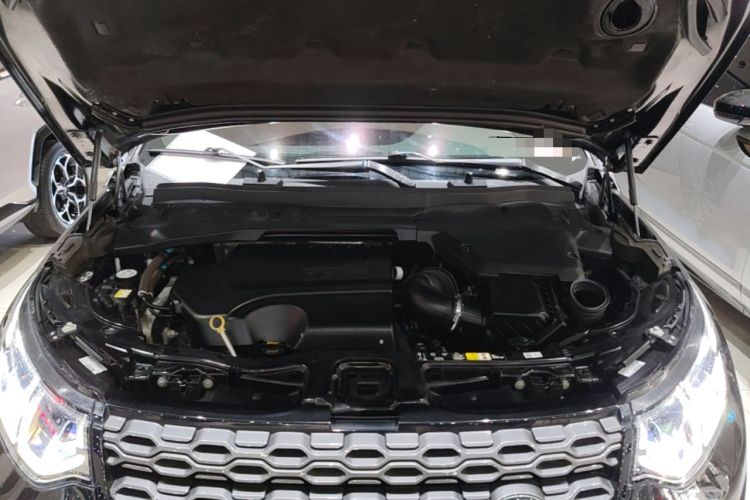 Used Land Rover Discovery Sport 2022 Revised Version 249 PS R-Dynamic S Performance Edition 5 Seats Engine Bay