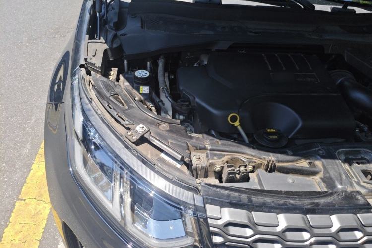Used Land Rover Discovery Sport 2022 249 PS R-Dynamic S Performance Edition 5 Seats Engine Bay Right