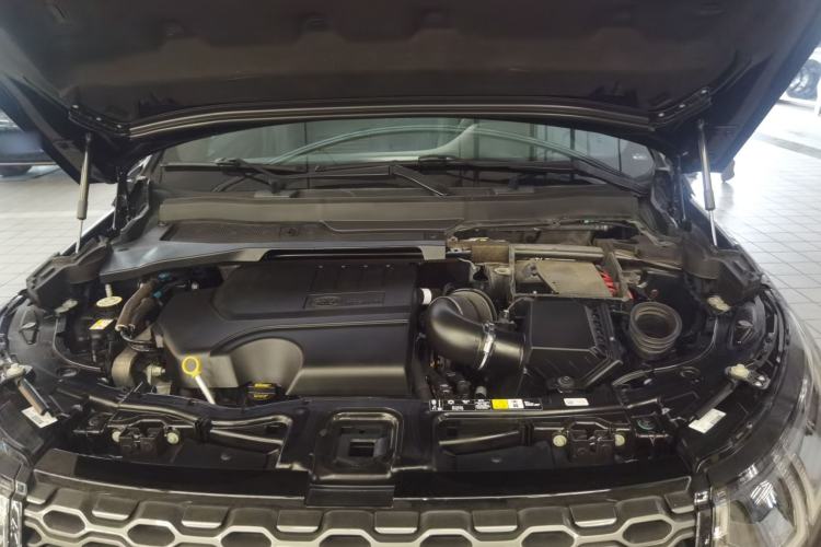 Used Land Rover Discovery Sport 2022 Revised Version 249 PS R-Dynamic S Performance Edition 5 Seats Engine Bay