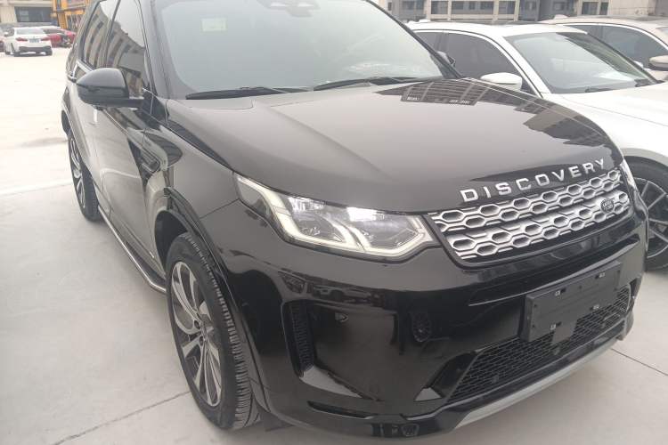 Used Land Rover Discovery Sport 2022 249 PS Metropolitan Edition 5 Seats Exterior 2