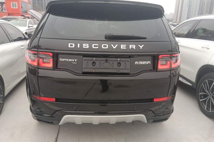 Used Land Rover Discovery Sport 2022 249 PS Metropolitan Edition 5 Seats Exterior 4