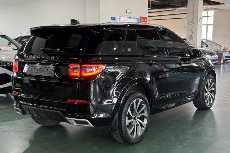 Used Land Rover Discovery Sport 2022 249 PS R-Dynamic SE Performance Tech Edition 5 Seats Exterior 5