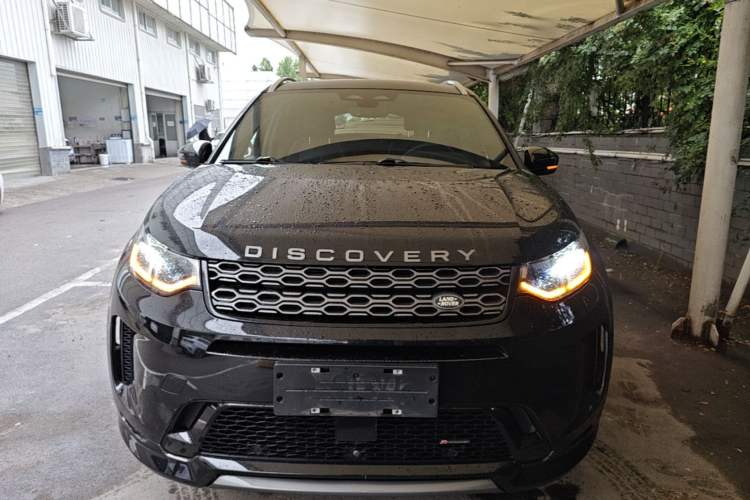 Used Land Rover Discovery Sport 2022 Revised Version 2 249 PS R-Dynamic SE Performance Tech Edition 5 Seats Front
