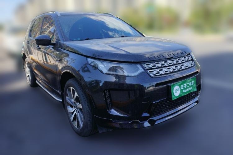 Used Land Rover Discovery Sport 2022 Revised Version 249 PS Metropolitan Edition Front Right 45 Deg