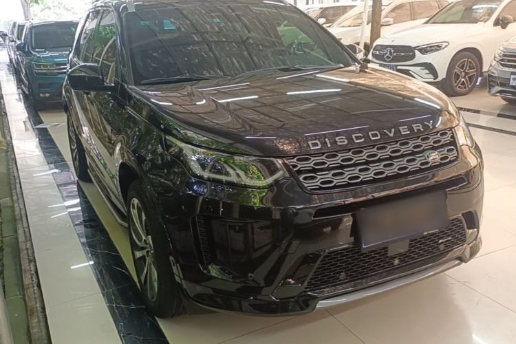 Used Land Rover Discovery Sport 2022 Revised Version 2 249 PS R-Dynamic SE Performance Tech Edition 5 Seats Front Right 45 Deg