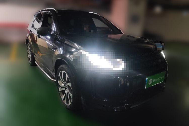 Used Land Rover Discovery Sport 2022 Revised Version 249 PS R-Dynamic S Performance Edition 5 Seats Front Right 45 Deg