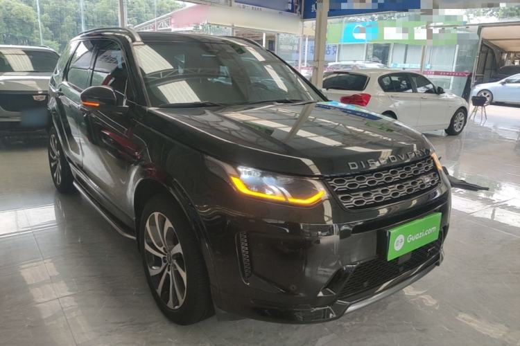 Used Land Rover Discovery Sport 2022 249 PS R-Dynamic S Performance Edition 5 Seats Front Right 45 Deg