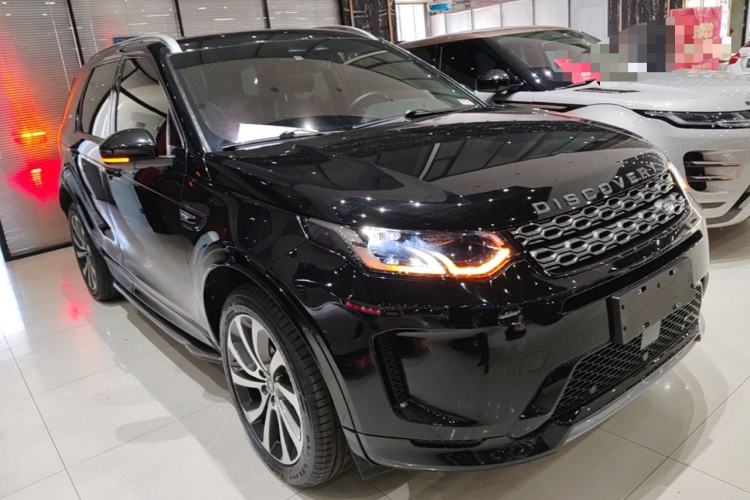 Used Land Rover Discovery Sport 2022 Revised Version 249 PS R-Dynamic S Performance Edition 5 Seats Front Right 45 Deg