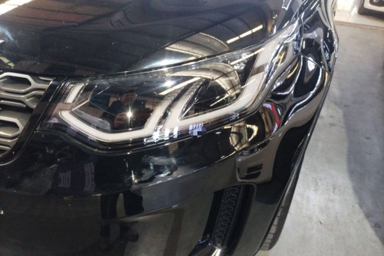 Used Land Rover Discovery Sport 2022 249 PS R-Dynamic S Performance Edition 5 Seats Left Front Headlight