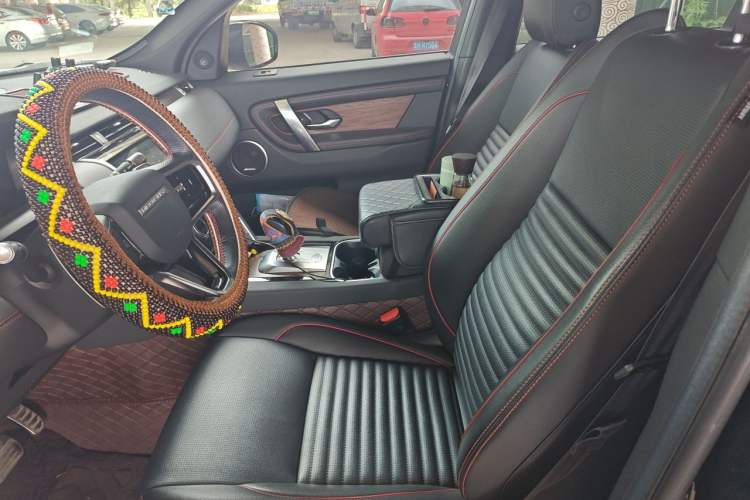 Used Land Rover Discovery Sport 2022 Restyled 249 PS R-Dynamic SE Performance Tech Edition 5 Seats Left Front Seat