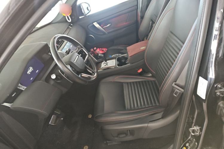 Used Land Rover Discovery Sport 2022 Revised Version 249 PS R-Dynamic S Performance Edition 5 Seats Left Front Seat