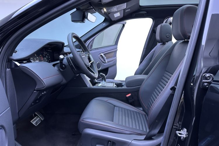 Used Land Rover Discovery Sport 2022 249 PS R-Dynamic S Performance Edition 5 Seats Left Front Seat